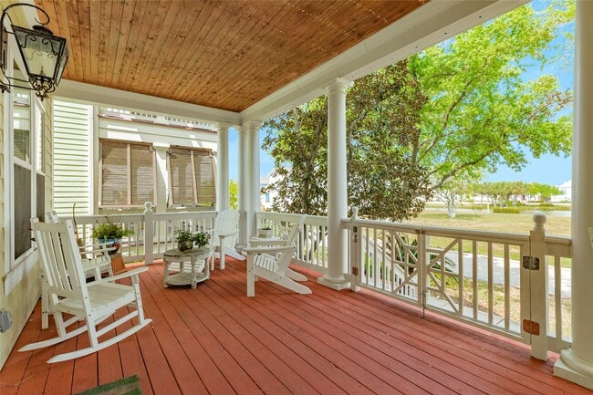 Building Photo - 6 Criolla Ct