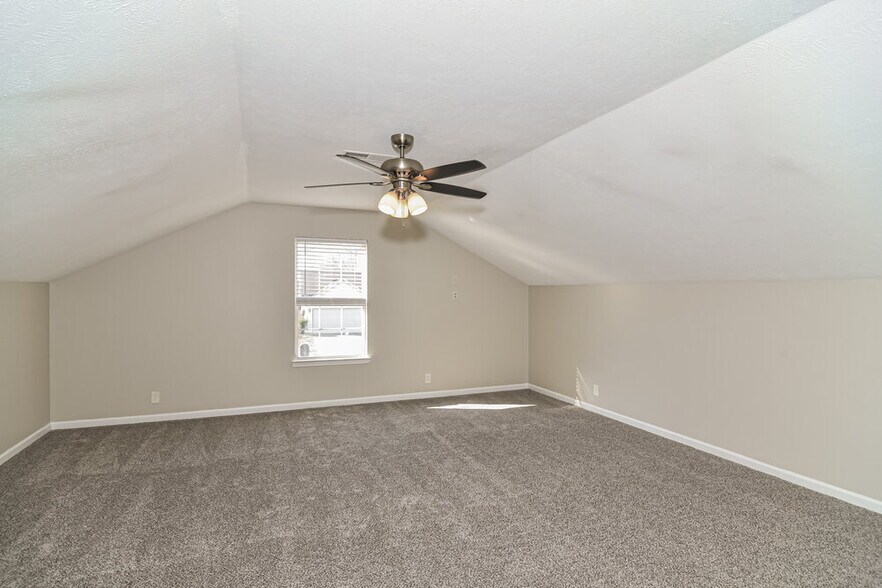 Building Photo - 247 Bill Stewart Blvd