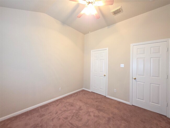 Building Photo - 3817 Mystic Cir