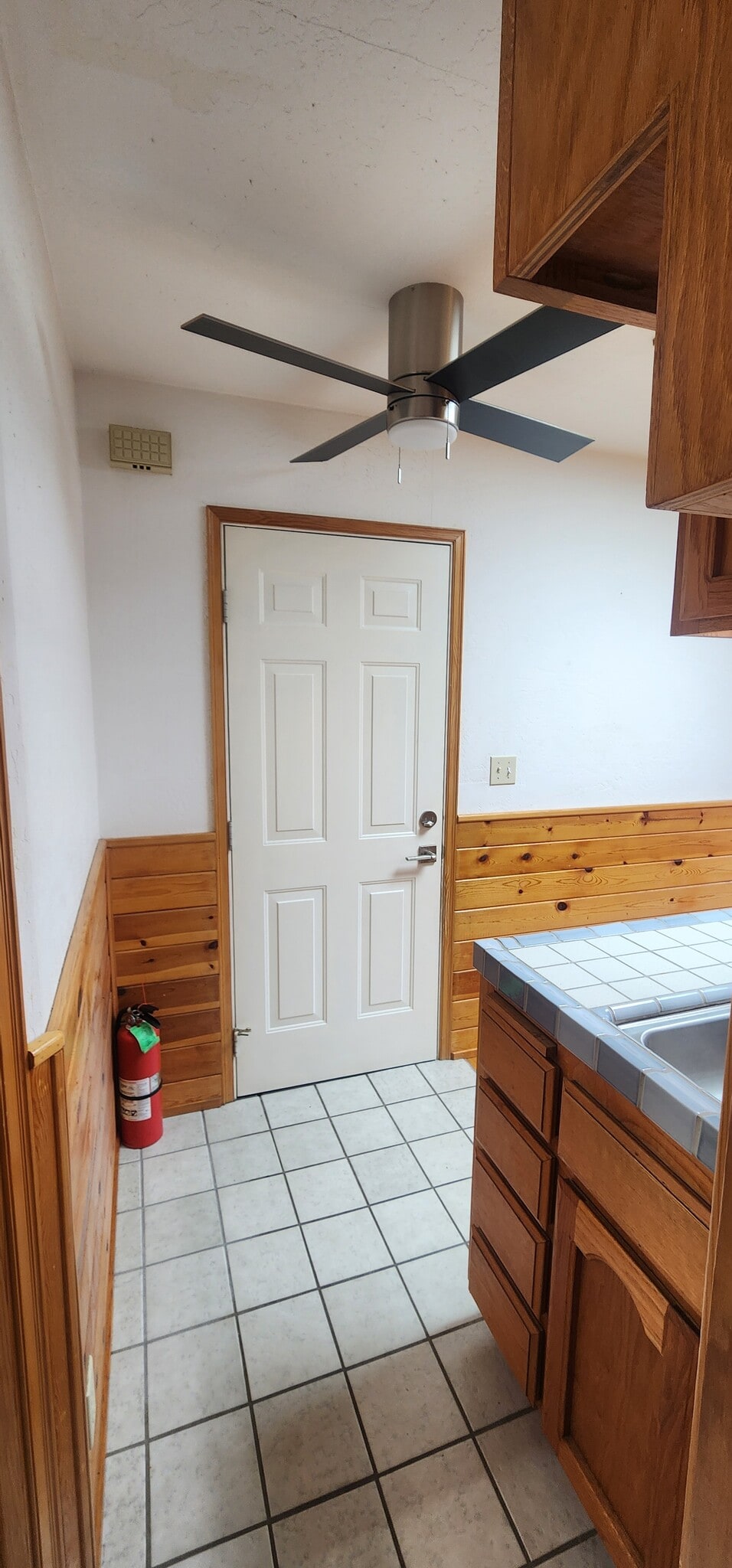 Building Photo - 3438 Marjorie Way