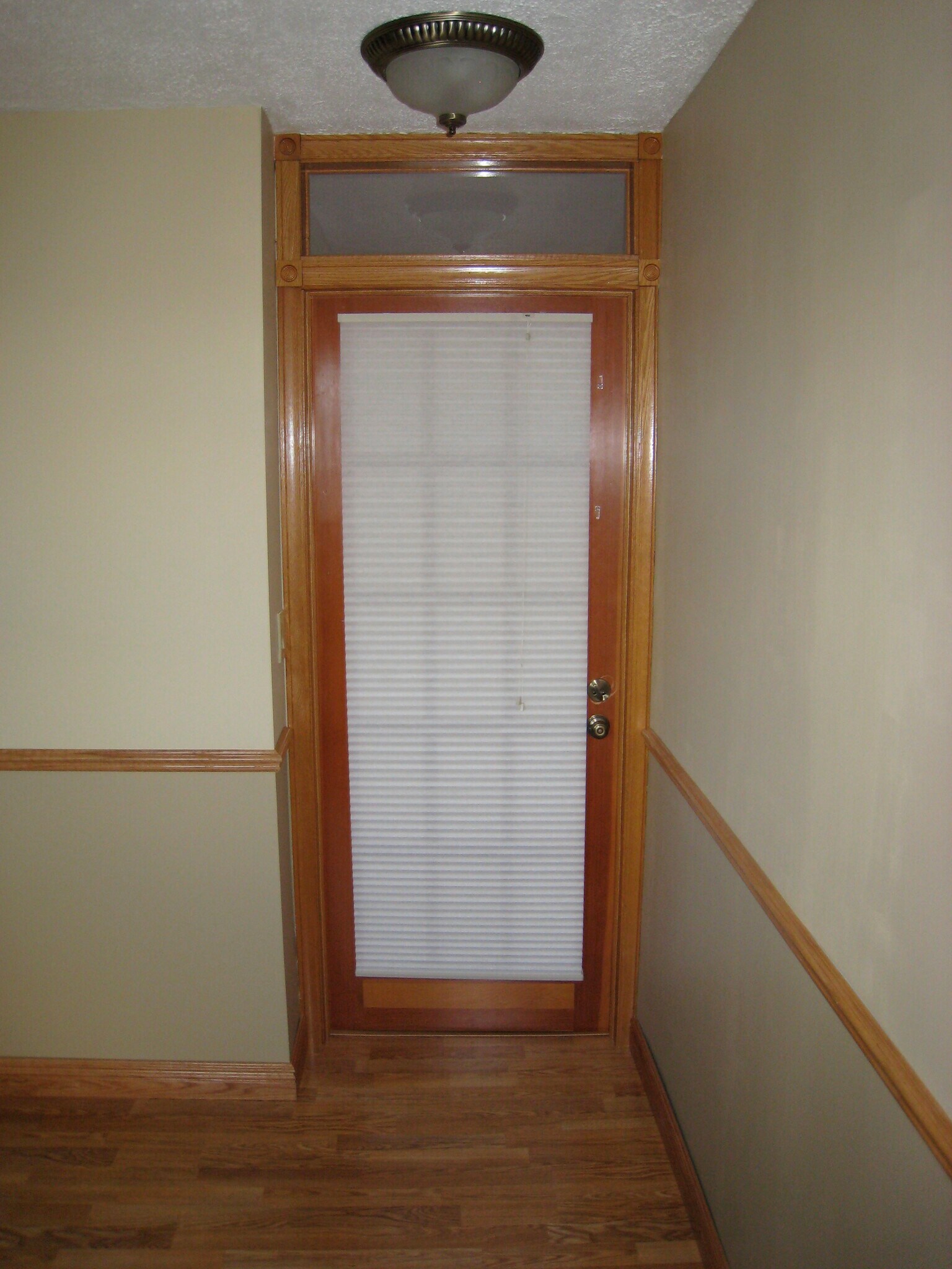 Dining Room / Front Entry - 314 3rd Ave SE