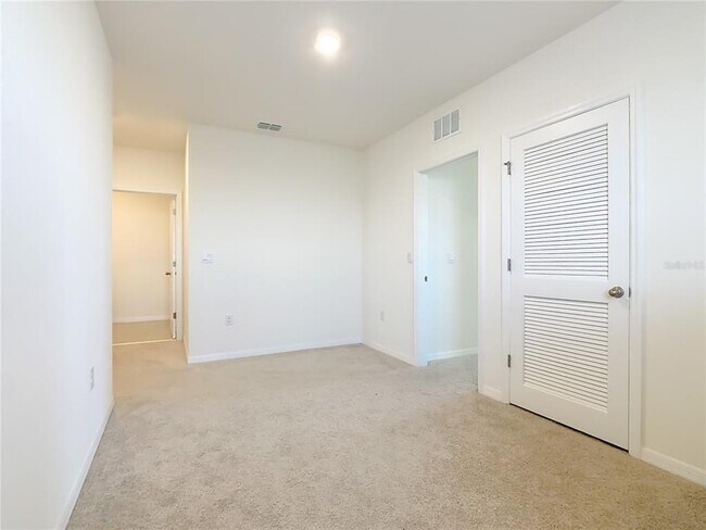 Building Photo - 2119 Tay Wes Dr