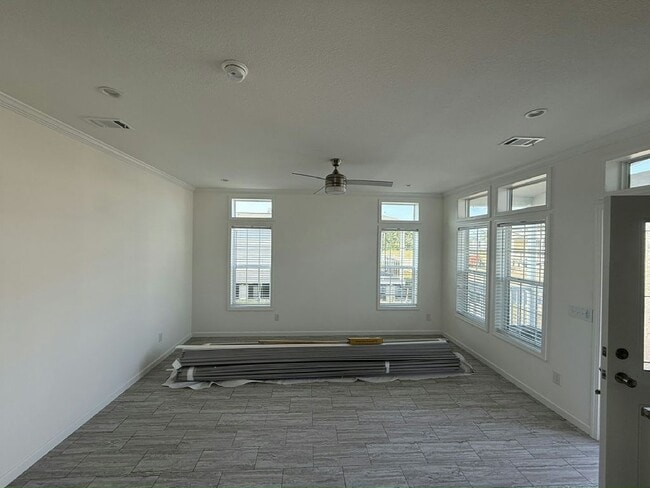 Building Photo - 3518 Campari Dr