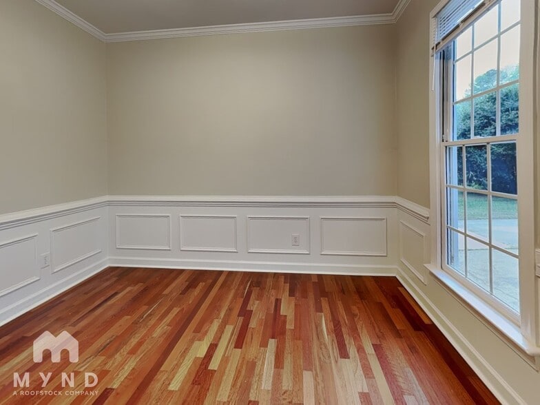 Building Photo - 8528 Yucca Trail