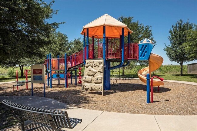 Building Photo - 17608 Pepperwood Cv
