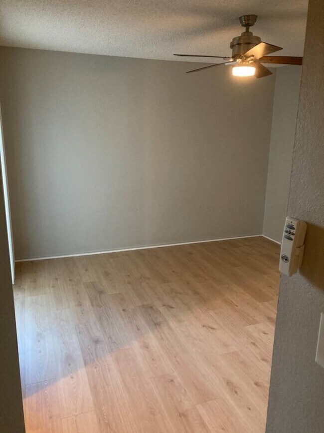 Guest Bedroom - 448 N Bellflower Blvd