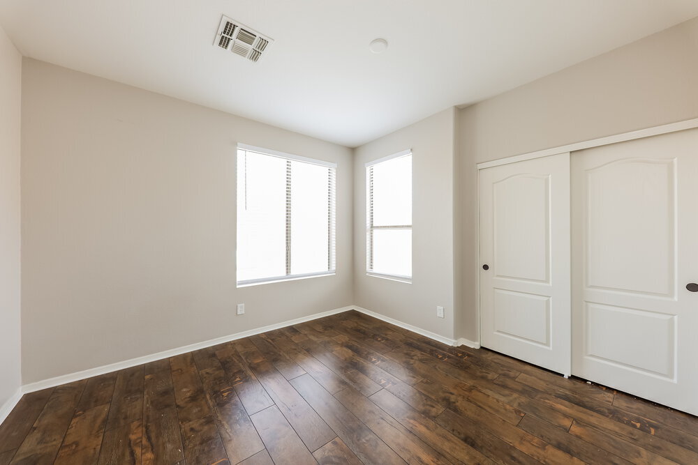 Building Photo - 9451 W Ross Ave