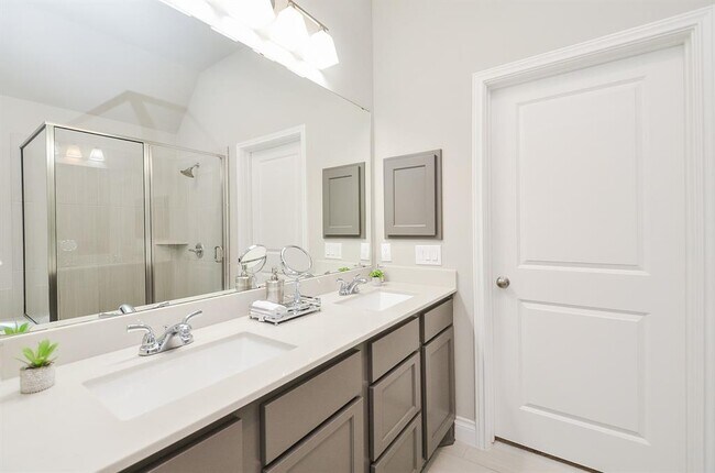 Building Photo - 4515 Primrose Valley Ln
