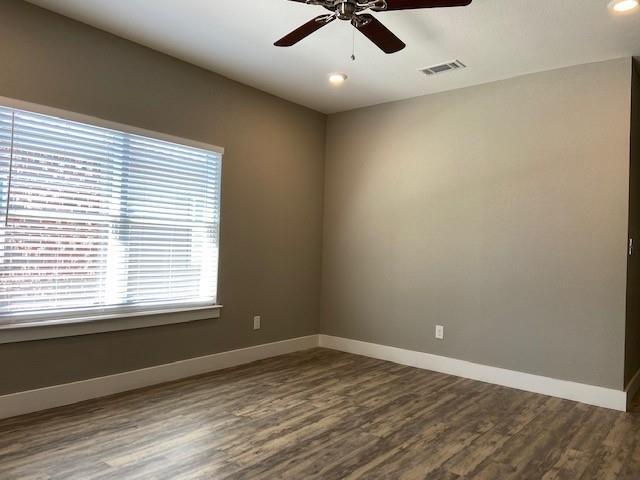 Building Photo - 8006 Doreen Ave