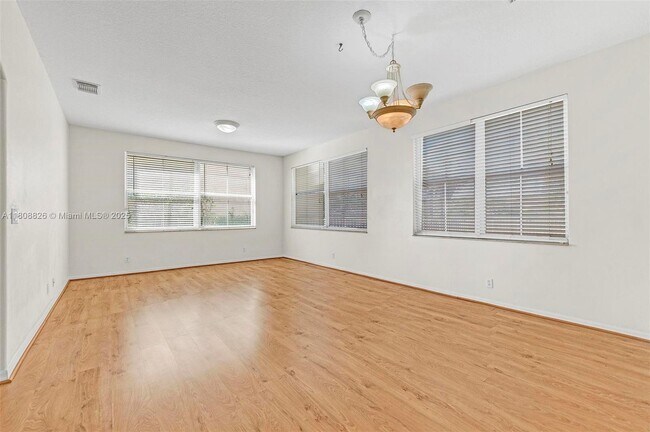 Building Photo - 5436 NW 121st Ave