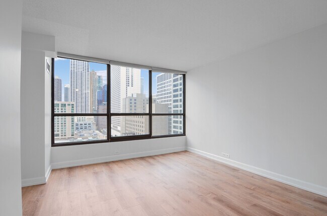 Building Photo - 405 N Wabash Ave