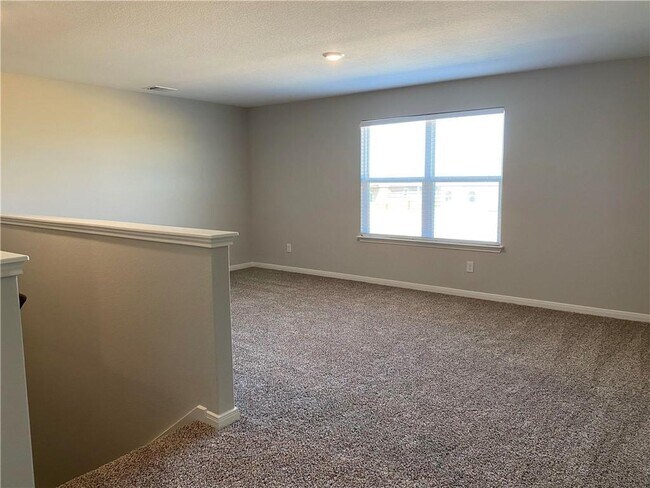 Building Photo - 261 Mount Vernon Way