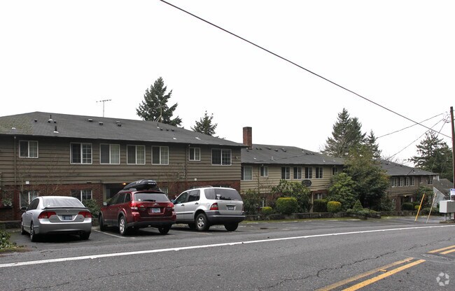 Building Photo - West Slope View