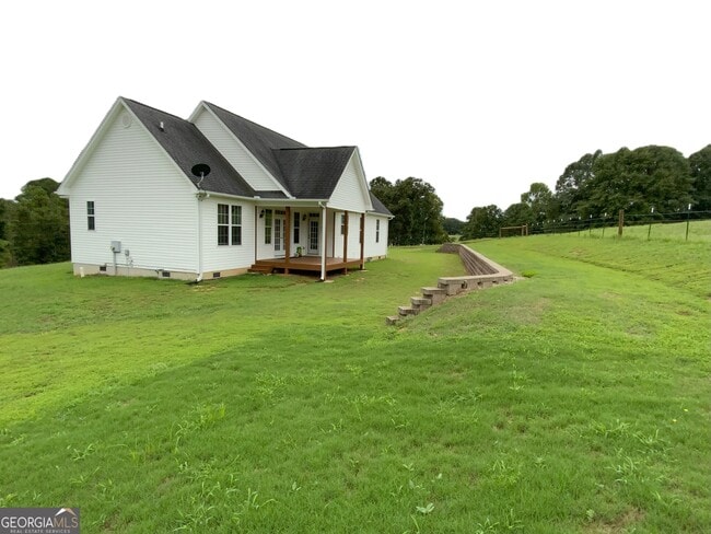 Building Photo - 135 Evans Rd