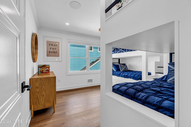 Building Photo - 3574 Ocean Terrace