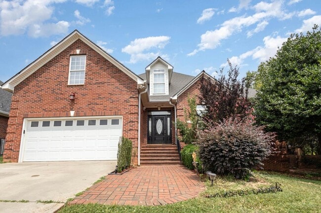 Building Photo - 1610 Elkhart Cir