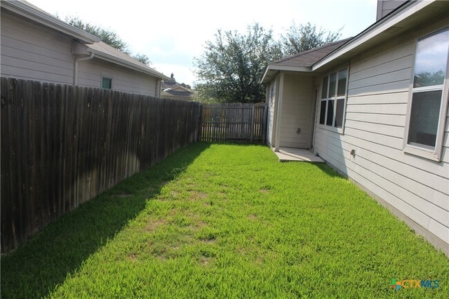 Building Photo - 341 Placid Meadow