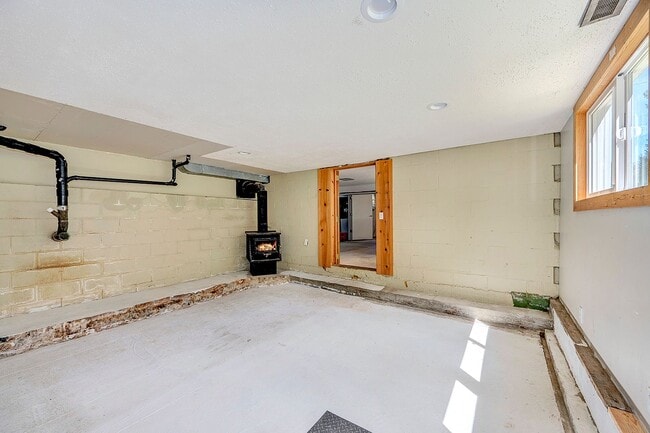 Building Photo - Bothell Rambler