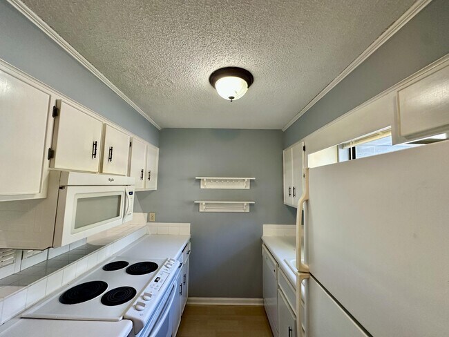 Building Photo - 29 Pheasant Ct