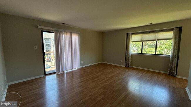 Building Photo - 504 Britton Pl