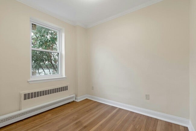 Building Photo - 590 Palisade Ave