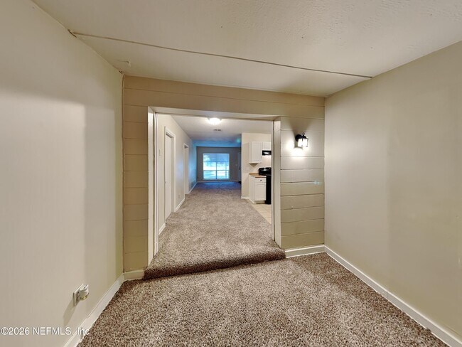 Building Photo - 237 Blairmore Blvd E