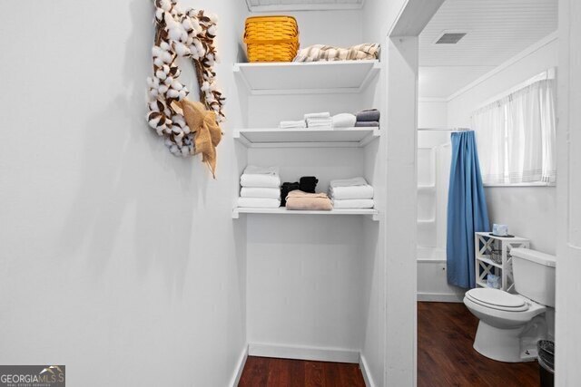 Building Photo - 42 Poplar St