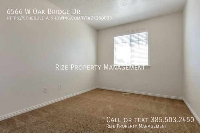 Building Photo - 6566 Oak Bridge Dr