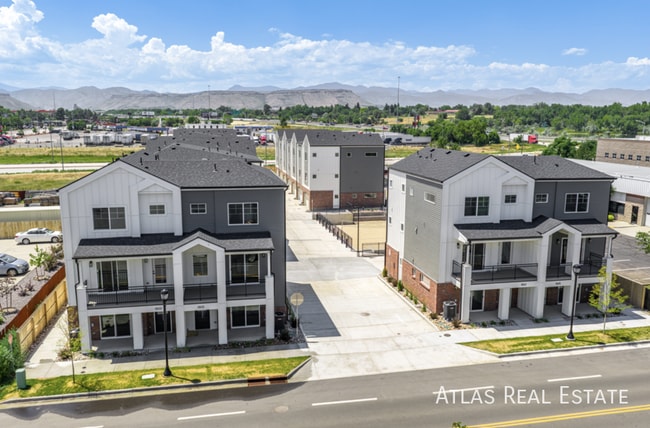 Building Photo - 4529 Tabor St