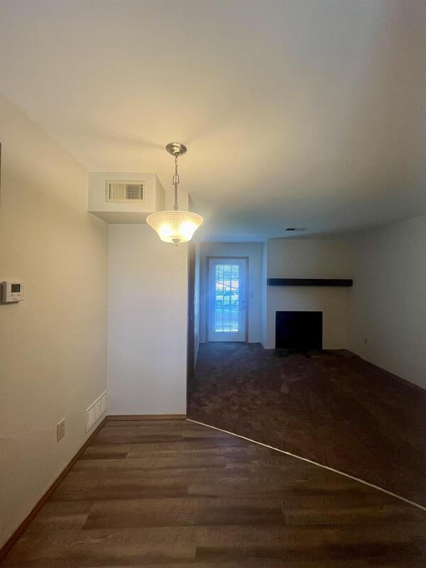 13 Pepperwood Court 13 Pepperwood Ct Glen Carbon IL 62034 Apartment