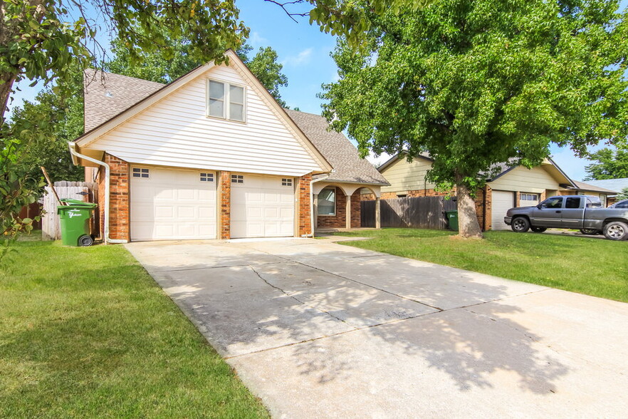Building Photo - 317 Chickasaw Ln