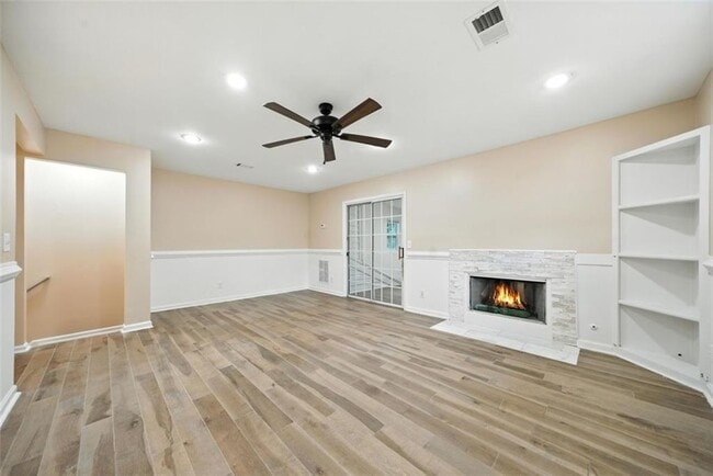 Building Photo - 4445 Aspen Woods Ct