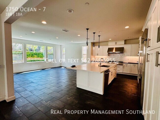 Building Photo - 1750 Ocean-7