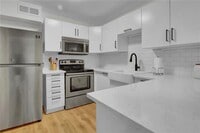 Building Photo - 12 Vista Square NW