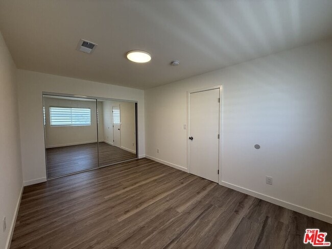 Building Photo - 1732 W 169th Pl