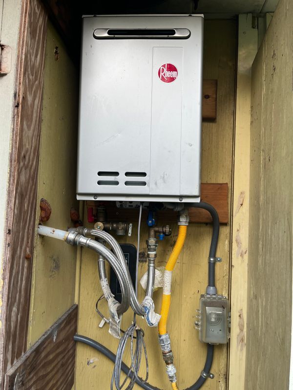 Building Photo - 1816 Weeks Ave