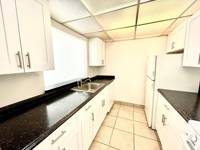 Building Photo - 17911 NW 68th Ave