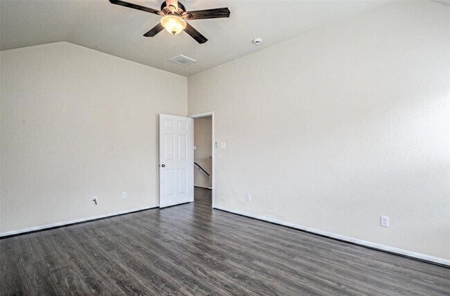 Building Photo - 17822 Aveleigh Ln