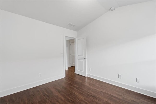 Building Photo - 2244 Mulsanne Dr