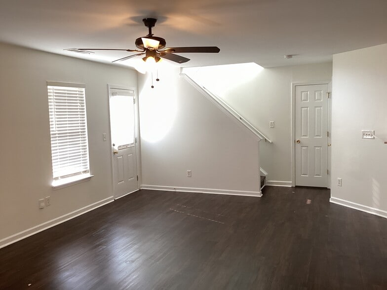 Building Photo - 2809 Reid Meadows Dr