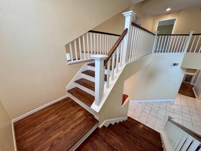Building Photo - 5 bedroom South Temecula home with a Pool ...