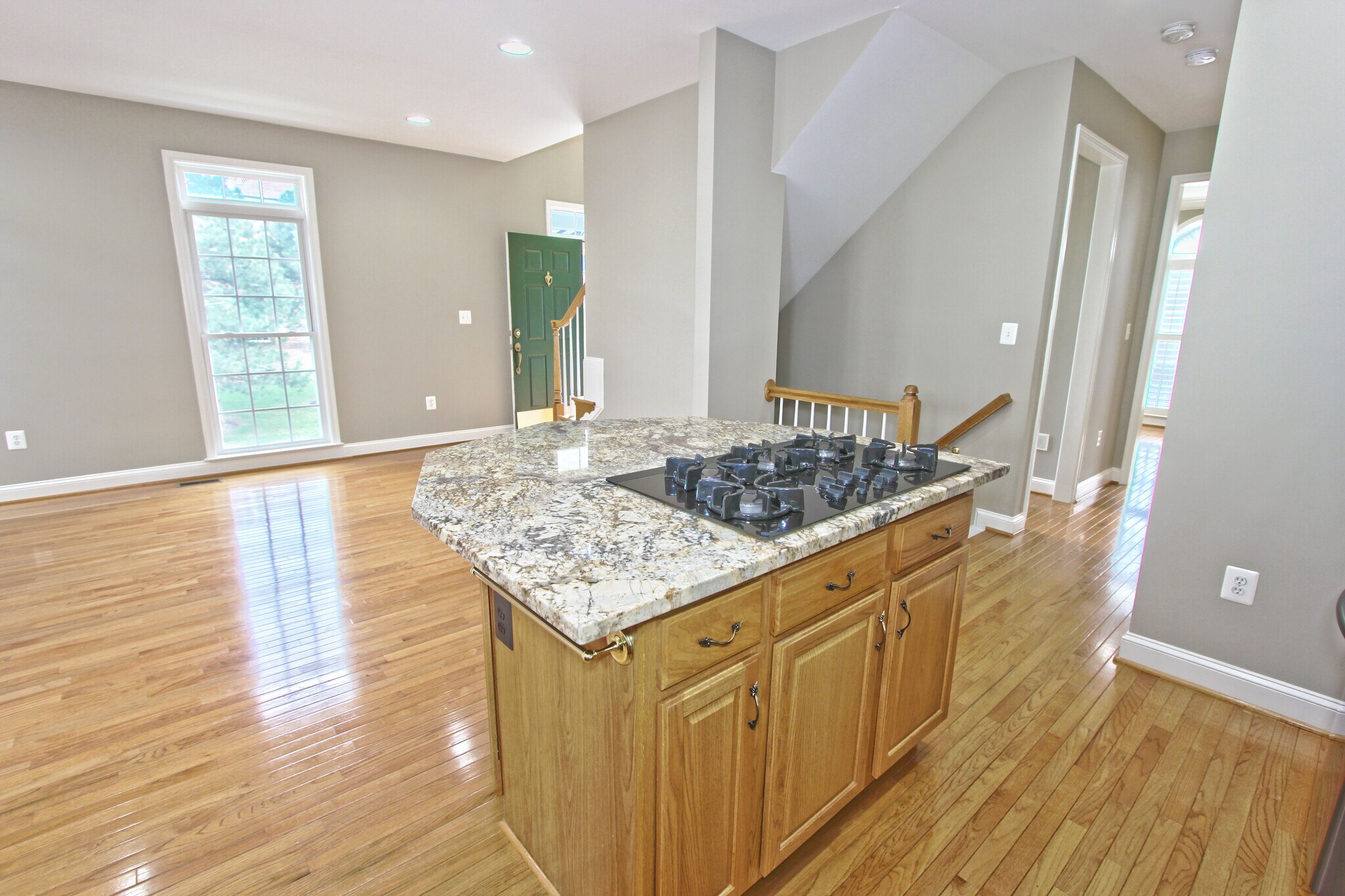 Building Photo - 4083 Walnut Cove Cir