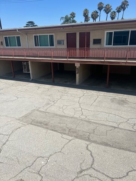 Building Photo - 12132 Sitka St