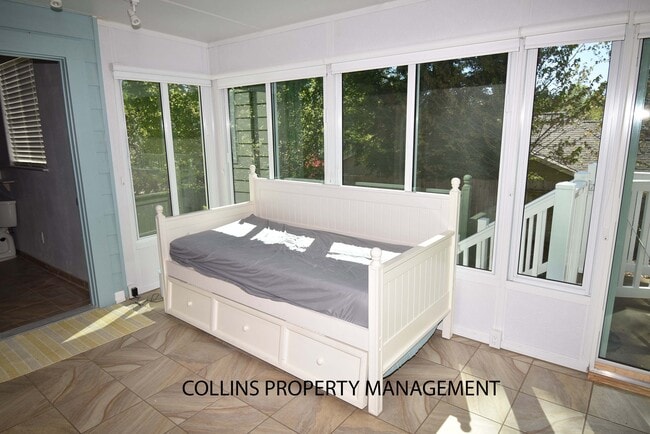 Building Photo - 154 Scotia Pines Cir