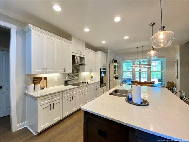 Building Photo - 46 Brookhill Ct