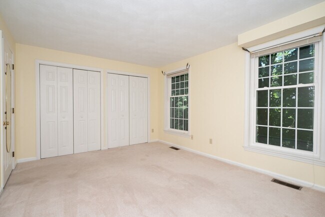 Building Photo - 111 Brigham St