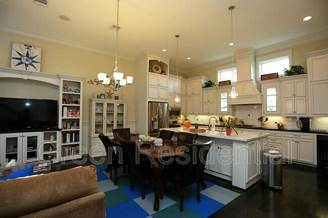 Building Photo - 1419 Beachton St