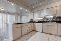 Building Photo - 3111 Bel Air Dr