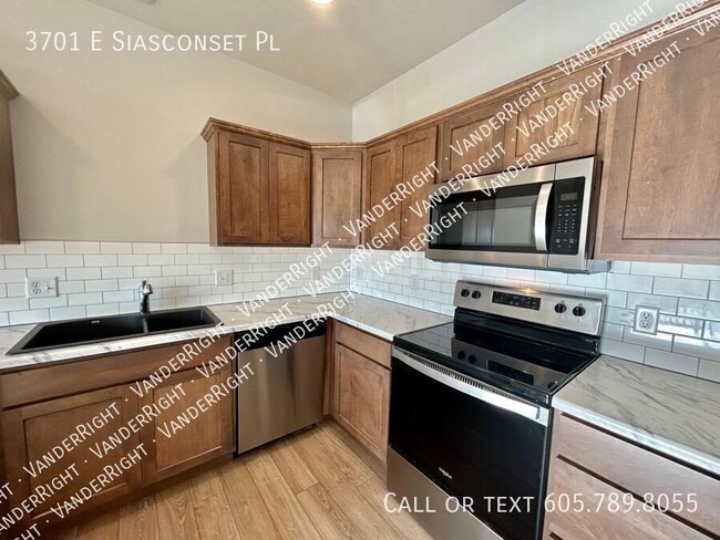 Building Photo - 3701 E Siasconset Pl
