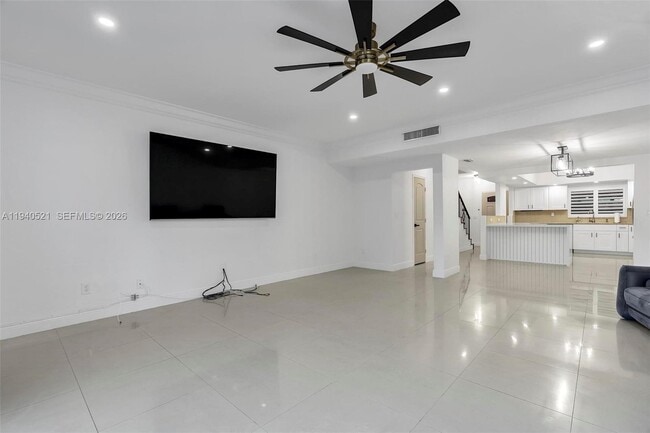 Building Photo - 8898 SW 62nd Terrace